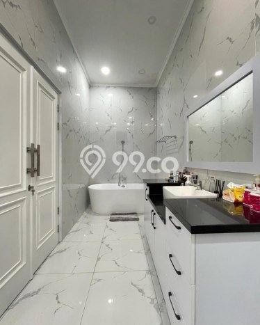 Rumah Elit Modern Siap Huni di Kota Wisata Jakarta Timur Rumah Elit Modern Siap Huni di Kota Wisata Jakarta Timur