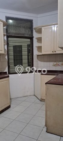 Jual Rumah Mewah Megah Dengan View Eksklusif di Pondok Bambu, Jakarta Timur Jual Rumah Mewah Megah Dengan View Eksklusif di Pondok Bambu, Jakarta Timur
