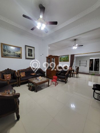 Rumah Mewah LB 258m2 Siap Huni Desain Elegan di Jatimurni, Bekasi Rumah Mewah LB 258m2 Siap Huni Desain Elegan di Jatimurni, Bekasi