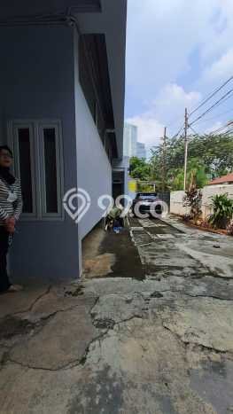 Kost Dijual di Kuningan dengan 30 KT dan Luas 600m2 Kost Dijual di Kuningan dengan 30 KT dan Luas 600m2