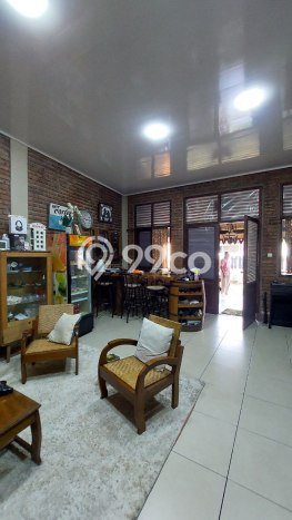 Hunian Elit LB 100m2 Siap Huni Desain Elegan di Jatiwaringin, Jakarta Timur Hunian Elit LB 100m2 Siap Huni Desain Elegan di Jatiwaringin, Jakarta Timur