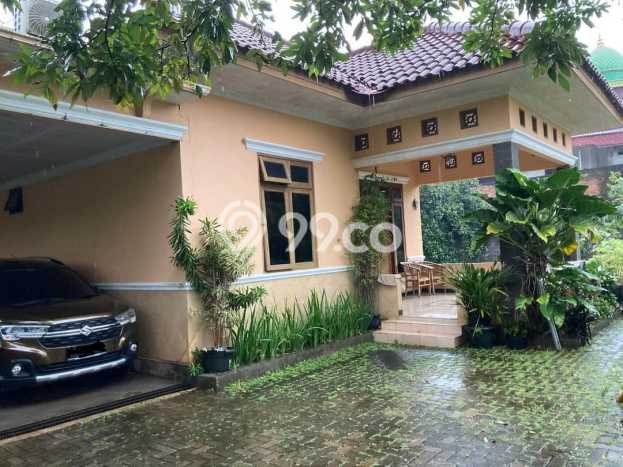 Hot Offer Hunian Mewah Ideal dan Luas di Cibinong, Bogor Hot Offer Hunian Mewah Ideal dan Luas di Cibinong, Bogor