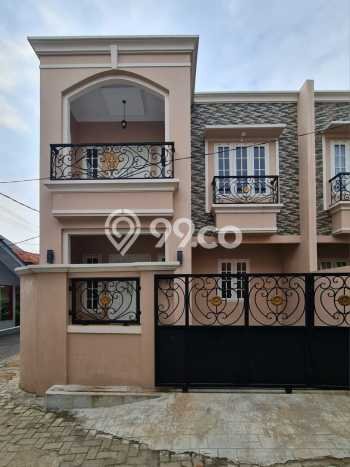 Rumah Baru Modern Classic Strategis Di Jagakarsa Jakarta Selatan Siap Huni Rumah Baru Modern Classic Strategis Di Jagakarsa Jakarta Selatan Siap Huni