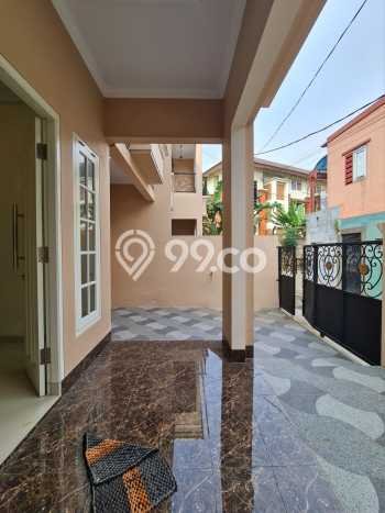 Rumah Baru Modern Classic Strategis Di Jagakarsa Jakarta Selatan Siap Huni Rumah Baru Modern Classic Strategis Di Jagakarsa Jakarta Selatan Siap Huni