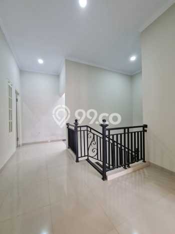 Rumah Baru Modern Classic Strategis Di Jagakarsa Jakarta Selatan Siap Huni Rumah Baru Modern Classic Strategis Di Jagakarsa Jakarta Selatan Siap Huni