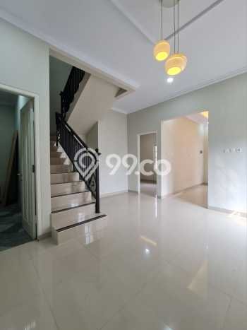 Rumah Baru Modern Classic Strategis Di Jagakarsa Jakarta Selatan Siap Huni Rumah Baru Modern Classic Strategis Di Jagakarsa Jakarta Selatan Siap Huni