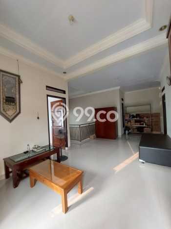 Hunian Nyaman Asri 5 KT Siap Huni di Kalisari Jakarta Timur Hunian Nyaman Asri 5 KT Siap Huni di Kalisari Jakarta Timur