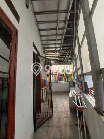 Hunian Nyaman Asri 5 KT Siap Huni di Kalisari Jakarta Timur Hunian Nyaman Asri 5 KT Siap Huni di Kalisari Jakarta Timur