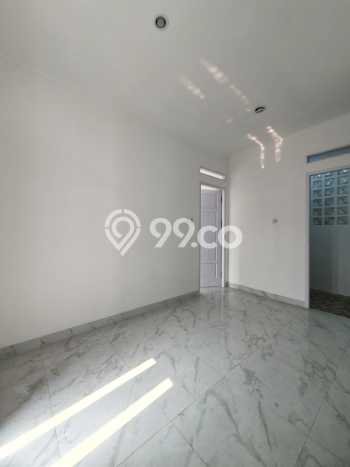 For Sale Rumah 4 Kamar Lokasi Ideal Nyaman dan Strategis di Jagakarsa For Sale Rumah 4 Kamar Lokasi Ideal Nyaman dan Strategis di Jagakarsa