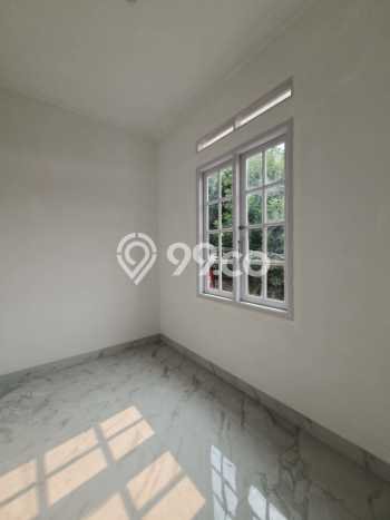 For Sale Rumah 4 Kamar Lokasi Ideal Nyaman dan Strategis di Jagakarsa For Sale Rumah 4 Kamar Lokasi Ideal Nyaman dan Strategis di Jagakarsa
