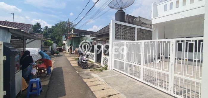 Dijual Rumah Eksklusif 4 KT di Lenteng Agung, Jakarta Selatan Dijual Rumah Eksklusif 4 KT di Lenteng Agung, Jakarta Selatan