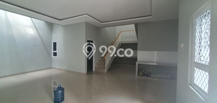 Dijual Rumah Eksklusif 4 KT di Lenteng Agung, Jakarta Selatan Dijual Rumah Eksklusif 4 KT di Lenteng Agung, Jakarta Selatan