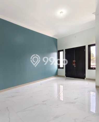 RUMAH BARU SIAP HUNI NON CLUSTER STRATEGIS DI JAGAKARSA JAKARTA SELATAN MURAH RUMAH BARU SIAP HUNI NON CLUSTER STRATEGIS DI JAGAKARSA JAKARTA SELATAN MURAH
