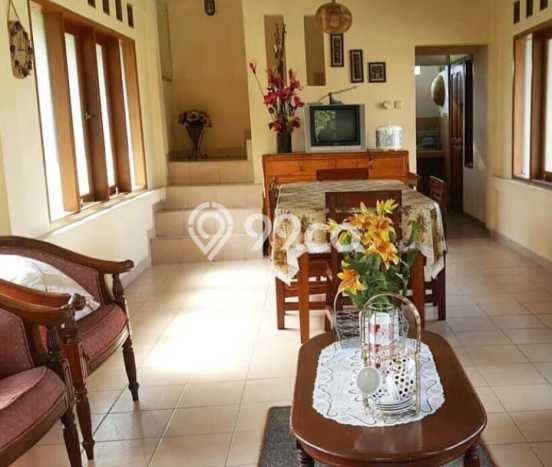 AREA PREMIUM! Vila Kawasan Tamansari, Dimensi 4200m2m², View Indah sekitar AREA PREMIUM! Vila Kawasan Tamansari, Dimensi 4200m2m², View Indah sekitar