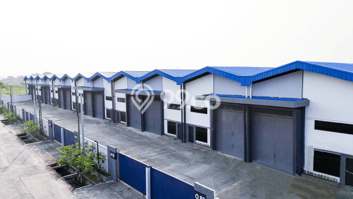 Unit Gudang Disewakan di Tangerang Kota di Area Ramai & Strategis Unit Gudang Disewakan di Tangerang Kota di Area Ramai & Strategis