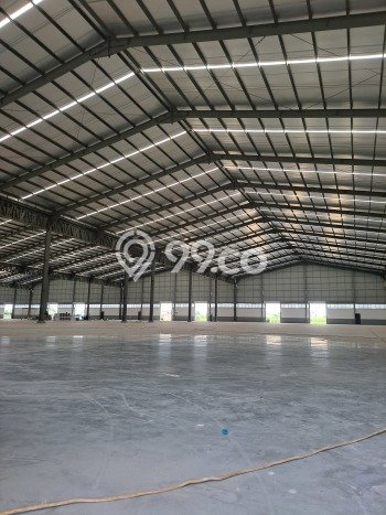 Unit Gudang Disewakan di Tangerang Kota di Area Ramai & Strategis Unit Gudang Disewakan di Tangerang Kota di Area Ramai & Strategis