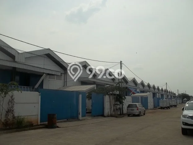 Gudang Dijual di Sawangan Depok dengan LB 300m2 Gudang Dijual di Sawangan Depok dengan LB 300m2