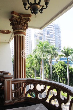 Kesempatan Memiliki Rumah Terawat di Kawasan Kelapa Gading, Jakarta Utara Kesempatan Memiliki Rumah Terawat di Kawasan Kelapa Gading, Jakarta Utara