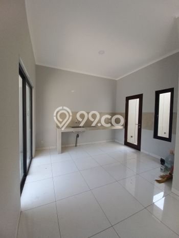 Rumah Mewah LB 170m2 Siap Huni Desain Elegan di BKR, Bandung Rumah Mewah LB 170m2 Siap Huni Desain Elegan di BKR, Bandung