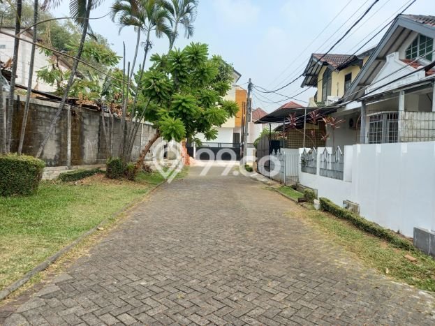 Tanah Investasi Dijual di Tangerang Selatan Punya Luas 362m2 Tanah Investasi Dijual di Tangerang Selatan Punya Luas 362m2