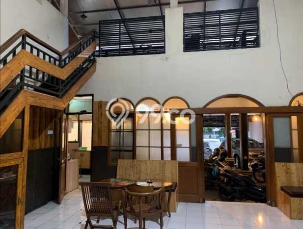 Jual Rumah Luas Megah Dengan View Eksklusif di Surapati, Bandung Jual Rumah Luas Megah Dengan View Eksklusif di Surapati, Bandung