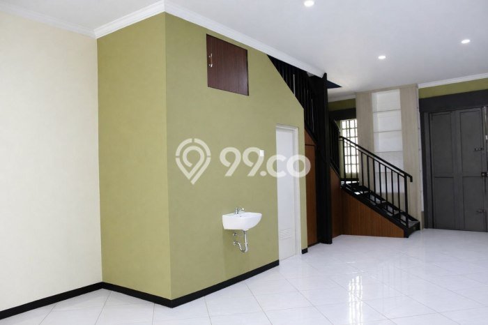 Ruko Dijual Lokasi Emas di Antapani Luas 300m2 Ruko Dijual Lokasi Emas di Antapani Luas 300m2