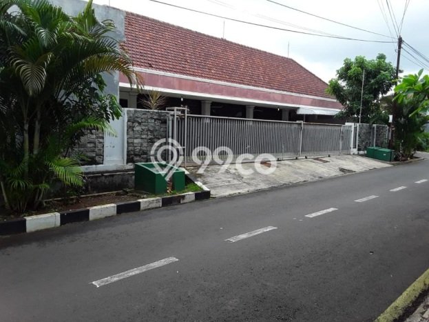 Rumah Eksklusif Siap Huni LT 992m2 di Pasar Minggu, Jakarta Selatan Rumah Eksklusif Siap Huni LT 992m2 di Pasar Minggu, Jakarta Selatan