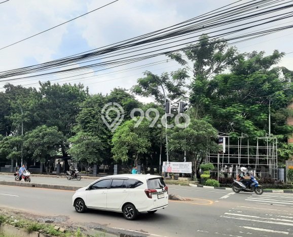 Lahan Strategis di Ciputat Dijual dengan Luas 3900m2 Lahan Strategis di Ciputat Dijual dengan Luas 3900m2