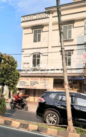 Dijual! Ruko di Depok II Depok LT 144m2 / LB 288m2 Kawasan Bisnis Dijual! Ruko di Depok II Depok LT 144m2 / LB 288m2 Kawasan Bisnis