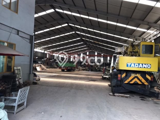 Gudang Dijual di Bandung LT 3810m2 & LB 2750m2 Lokasi Terbaik! Gudang Dijual di Bandung LT 3810m2 & LB 2750m2 Lokasi Terbaik!