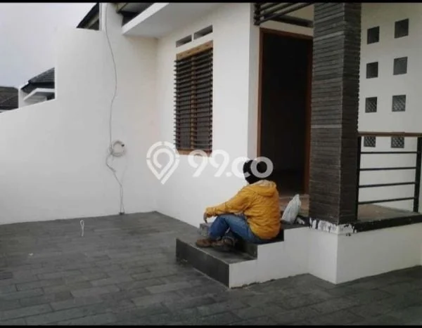 Rumah Bagus kawasan Cimahi Utara, Cimahi, LT 123m2m² Bangunan 90m2m² HARGA MENARIK! Rumah Bagus kawasan Cimahi Utara, Cimahi, LT 123m2m² Bangunan 90m2m² HARGA MENARIK!