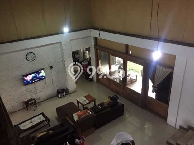 For Sale Rumah 6 Kamar Lokasi Ideal Nyaman dan Strategis di Cimahi Utara For Sale Rumah 6 Kamar Lokasi Ideal Nyaman dan Strategis di Cimahi Utara