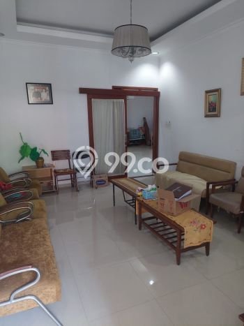 Rumah Modern LT 250m2m² Terawat di Kompleks Cluster Batununggal, Bandung Rumah Modern LT 250m2m² Terawat di Kompleks Cluster Batununggal, Bandung
