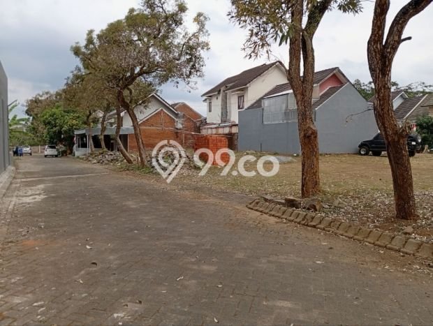 Dijual Segera! Kost di Lowokwaru, Luas 81m², Kawasan Prospektif dengan potensi naik Dijual Segera! Kost di Lowokwaru, Luas 81m², Kawasan Prospektif dengan potensi naik