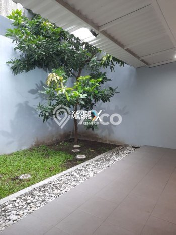 Rumah Modern 4 KT LT 120m2 di Permata Jingga Rumah Modern 4 KT LT 120m2 di Permata Jingga