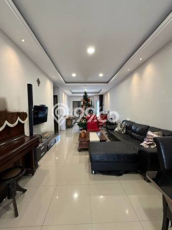 Ready to Use! Premium House LT 378m2 Desain Elegan di Dieng Ready to Use! Premium House LT 378m2 Desain Elegan di Dieng