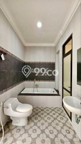 Rumah Elit Modern Tanpa Renovasi di Araya Malang Rumah Elit Modern Tanpa Renovasi di Araya Malang