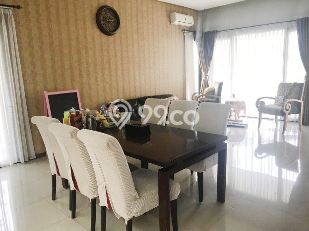Rumah Luxury Modern Tanpa Renovasi di Veteran Jakarta Selatan Rumah Luxury Modern Tanpa Renovasi di Veteran Jakarta Selatan