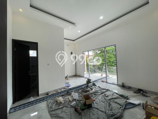 Dijual Rumah Luas Megah Dengan View Cantik di Bintaro, Tangerang Selatan Dijual Rumah Luas Megah Dengan View Cantik di Bintaro, Tangerang Selatan