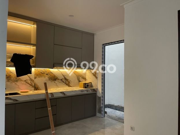 Dijual Rumah Luas Megah Dengan View Cantik di Bintaro, Tangerang Selatan Dijual Rumah Luas Megah Dengan View Cantik di Bintaro, Tangerang Selatan