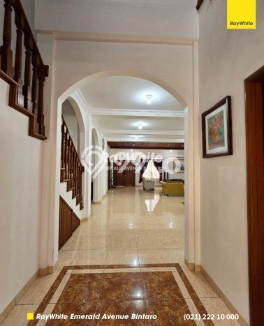 Siap Huni Rumah Mewah 6 Kamar di Cilandak Dekat ke Mana Pun Siap Huni Rumah Mewah 6 Kamar di Cilandak Dekat ke Mana Pun