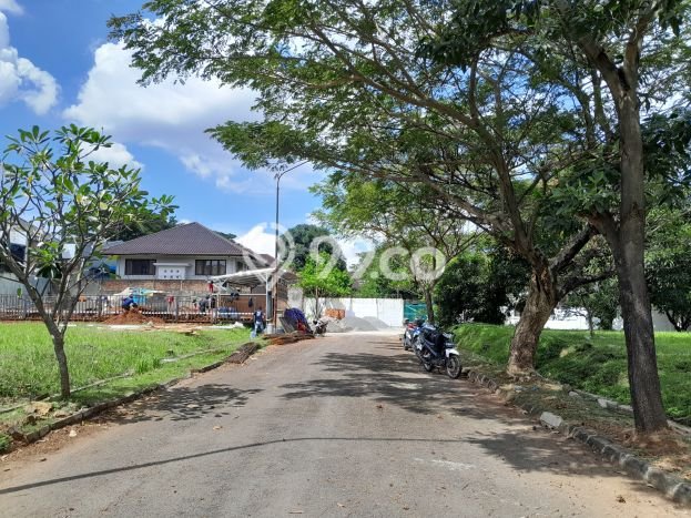 Kavling Tanah untuk Dijual di Bintaro, Tangerang Selatan, Luas 300m2 Kavling Tanah untuk Dijual di Bintaro, Tangerang Selatan, Luas 300m2