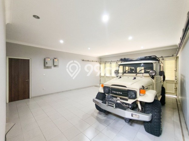 Rumah Elit Modern Tanpa Renovasi di Sentul City Bogor Rumah Elit Modern Tanpa Renovasi di Sentul City Bogor