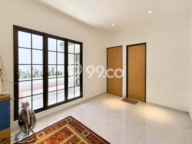 Dijual Rumah Mewah Megah Dengan View Eksklusif di Bintaro, Tangerang Selatan Dijual Rumah Mewah Megah Dengan View Eksklusif di Bintaro, Tangerang Selatan