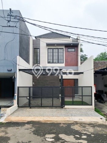 Dijual Hunian Rumah Terawat 4 Kamar di Bintaro, Tangerang Selatan Dijual Hunian Rumah Terawat 4 Kamar di Bintaro, Tangerang Selatan