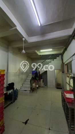 Ruko Bagus Dijual LB 368m2 Lokasi Strategis Jakarta Selatan Area Cocok untuk Bisnis Ruko Bagus Dijual LB 368m2 Lokasi Strategis Jakarta Selatan Area Cocok untuk Bisnis