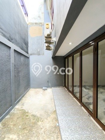Rumah Elit Modern Siap Huni di Bintaro Tangerang Selatan Rumah Elit Modern Siap Huni di Bintaro Tangerang Selatan