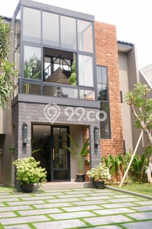 Jual Rumah Luas Elegan Dengan View Cantik di BSD, Tangerang Jual Rumah Luas Elegan Dengan View Cantik di BSD, Tangerang