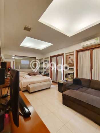 Dijual Rumah Luas Megah Dengan View Eksklusif di Bintaro, Jakarta Selatan Dijual Rumah Luas Megah Dengan View Eksklusif di Bintaro, Jakarta Selatan