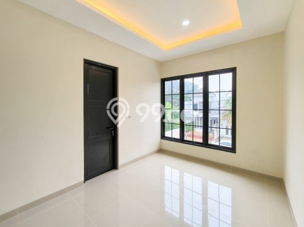 Dijual Hunian Rumah Terawat 4 Kamar di Bintaro, Tangerang Selatan Dijual Hunian Rumah Terawat 4 Kamar di Bintaro, Tangerang Selatan